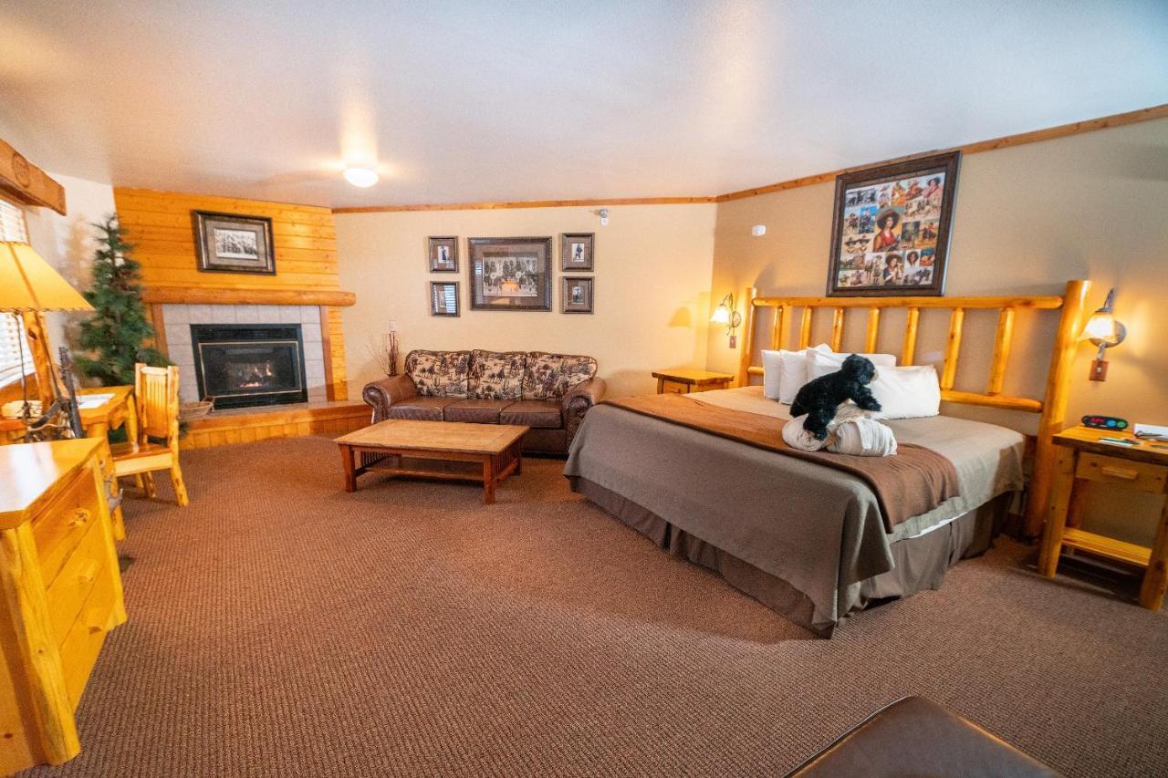 Spearfish Canyon Lodge エクステリア 写真
