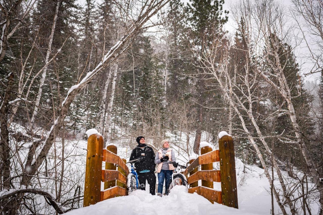 Spearfish Canyon Lodge エクステリア 写真